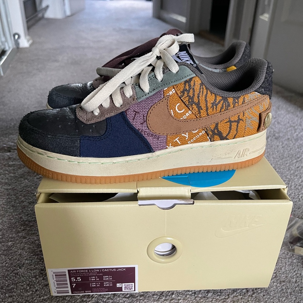 Air Force 1 low / CACTUS JACK